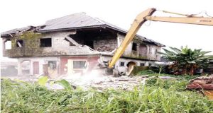 Delta government begins demolition of “illegal structures” on waterways Delta begins demolition of buildings “illegal structures” on waterways