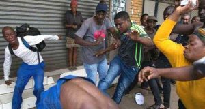 8-year-old boy accused of stealing plastic materials escapes lynching in Ibadan 8-year-old boy accused of stealing plastic materials escapes lynching in Ibadan