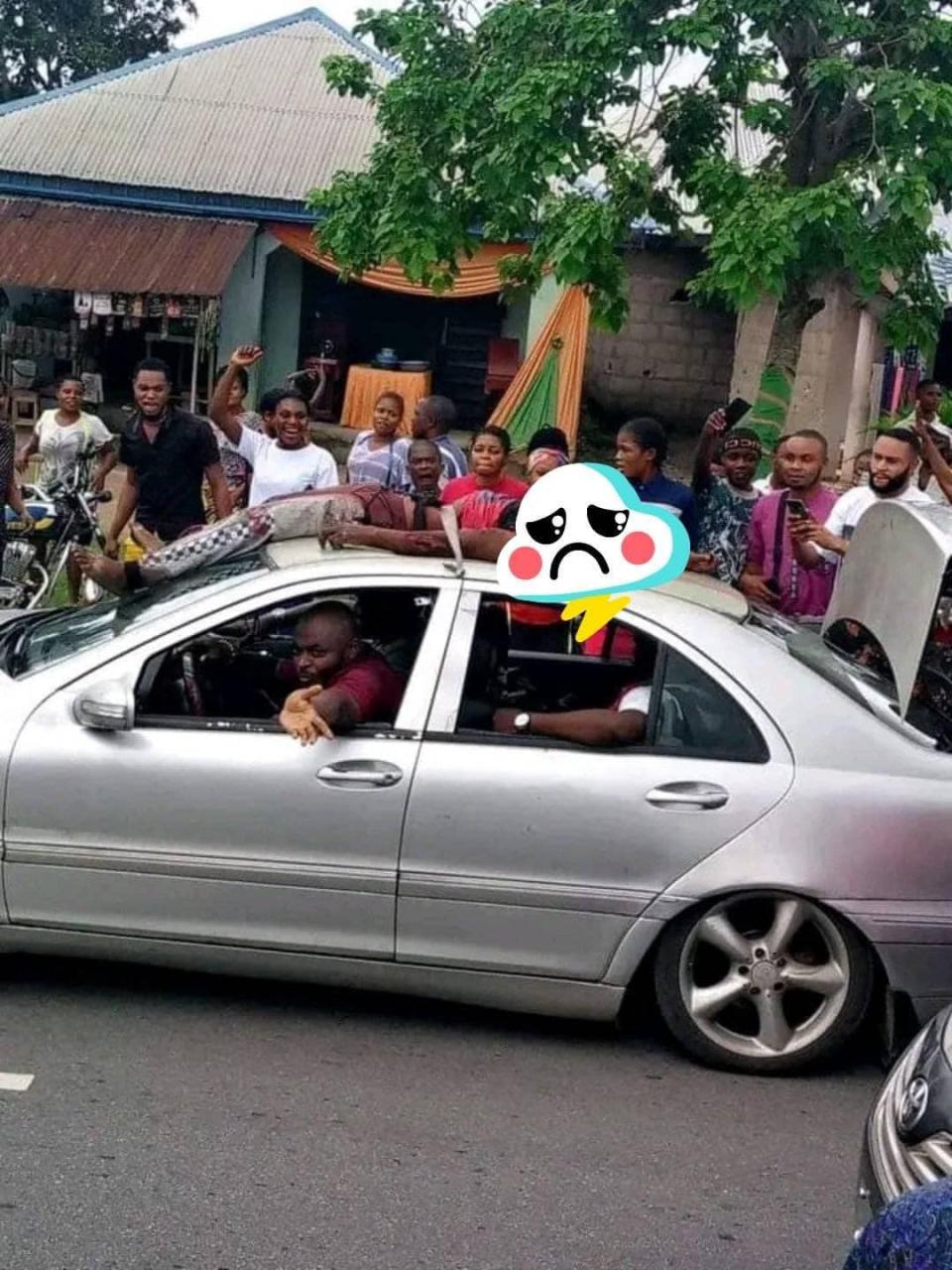 Jubilation in Akwa Ibom as police neutralise wanted armed robber & murderer