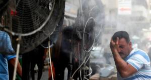 Iran declares two-day holiday over HEAT Iran declares two-day holiday over HEAT