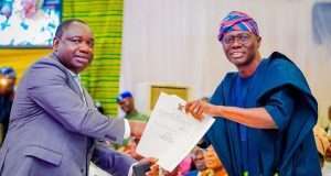 Lagos Governor, Sanwo-Olu swears in 37 commissioners, special advisers Sanwo-Olu swears in 37 commissioners, special advisers