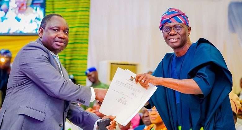 Sanwo-Olu swears in 37 commissioners, special advisers