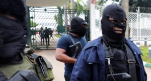 DSS operative kills fashion designer DSS operative kills fashion designer
