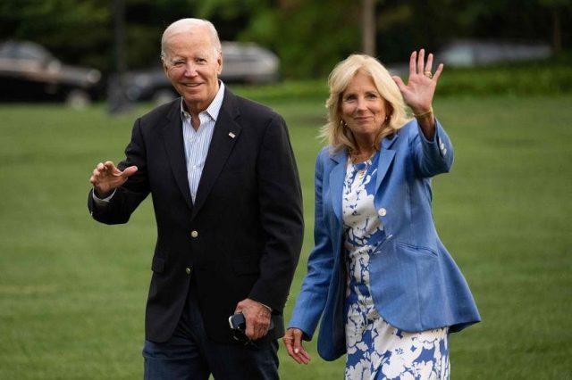 US first lady tests positive for Covid-19