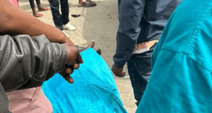 Woman collapses and dies at Mile 2 Bridge Woman collapses and dies at Mile 2 Bridge