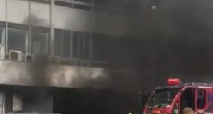 Video: Fire guts Lagos international airport Fire guts Lagos international airport