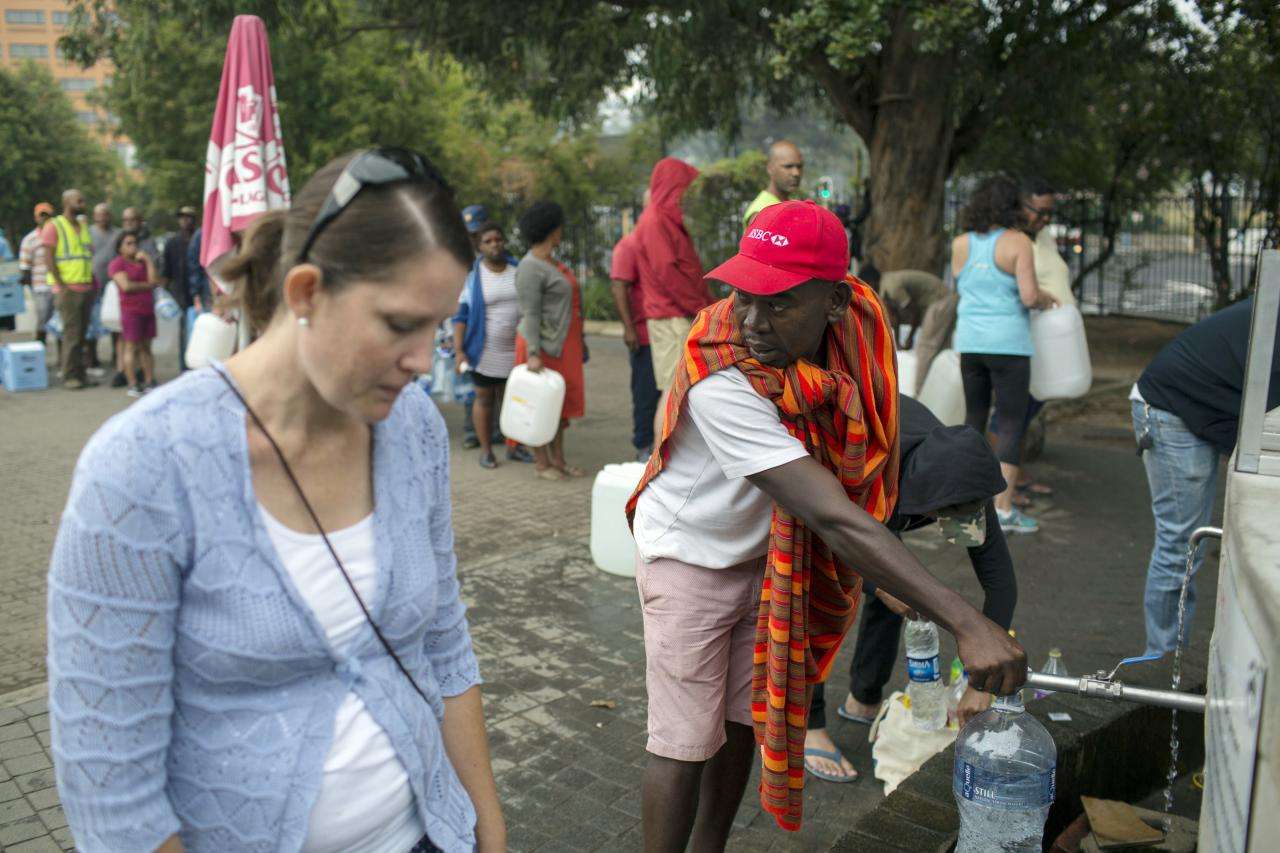 Water shortage hits South Africa, residents advised to have  2-min bath