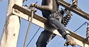 Suspected cable thief electrocuted in Anambra Suspected cable thief electrocuted in Anambra