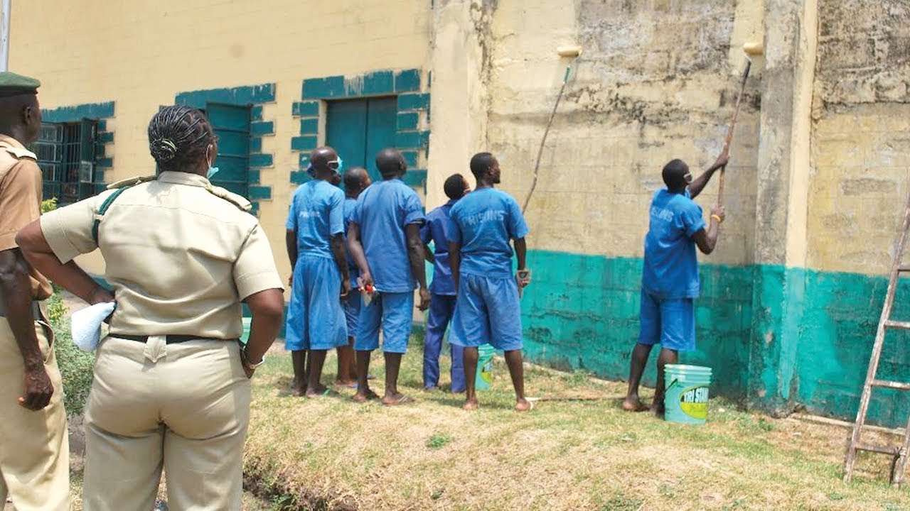 Prison service begs Nigerians to marry ex-convicts, employ them