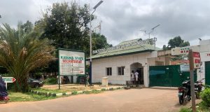 Kaduna Secretariat locked over NLC warning strike Kaduna Secretariat locked over NLC warning strike