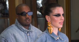 Julia Fox makes disturbing allegations about Kanye West Julia Fox makes disturbing allegations about Kanye West