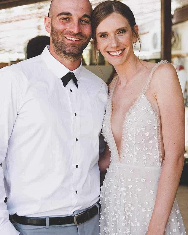 Israeli couple save their ten-month-old twins ... only to die trying to fight off the terrorists