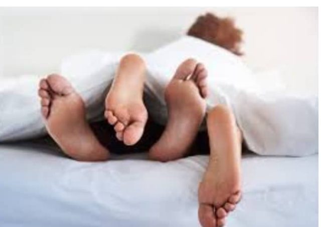 Agony-Drama-as-Herbalist-Dies-In-Hotel-During-Sex-withladunliadisnews.com_ Lady dies after s3x romp with boyfriend in Kwara