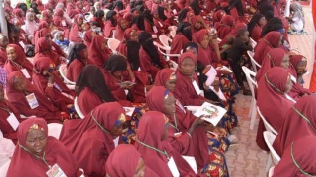 Kano conducts mass wedding for 1, 800 couples