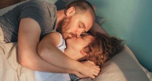 Marriage counsellor says the TRUTH about why many women are not interested in s3x.. MEN READ