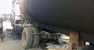 Many burnt to d*ath as tanker explodes on Benin-Sapele road Many burnt to d*ath as tanker explodes on Benin-Sapele road