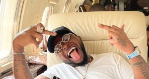 Davido FLAUNTS his luxury watch collection Davido FLAUNTS his luxury watch collection