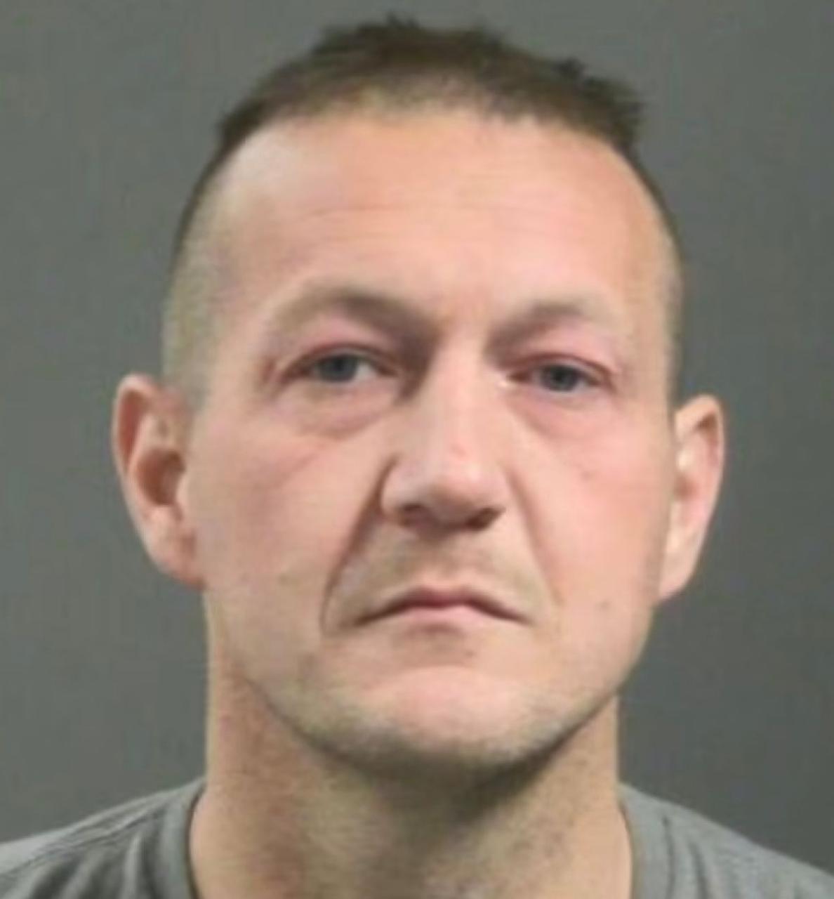 Police rip off 'secret door' in closet and make heartbreaking discovery 