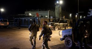 Israel and Hamas extend temporary cease-fire another day in 11th-hour agreement Israel and Hamas extend temporary cease-fire another day in 11th-hour agreement