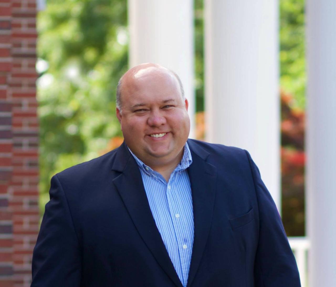Alabama Mayor k!lls self after BLOG says he wears women's clothes as hobby
