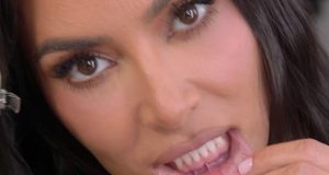 Kim Kardashian reveals secret lip tattoo she got Kim Kardashian reveals secret lip tattoo she got after 'SNL'