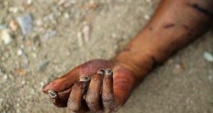 Man stabs guard to death during argument Man stabs guard to death during argument in Lagos