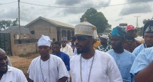 9ice bags chieftaincy title; becomes Amuludun of Ijofin Kingdom 9ice bags chieftaincy title; becomes Amuludun of Ijofin Kingdom