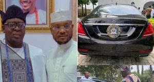 Shina Peller gifts new Aseyin of Iseyinland a Mercedes Benz car Shina Peller gifts new Aseyin of Iseyinland a Mercedes Benz car
