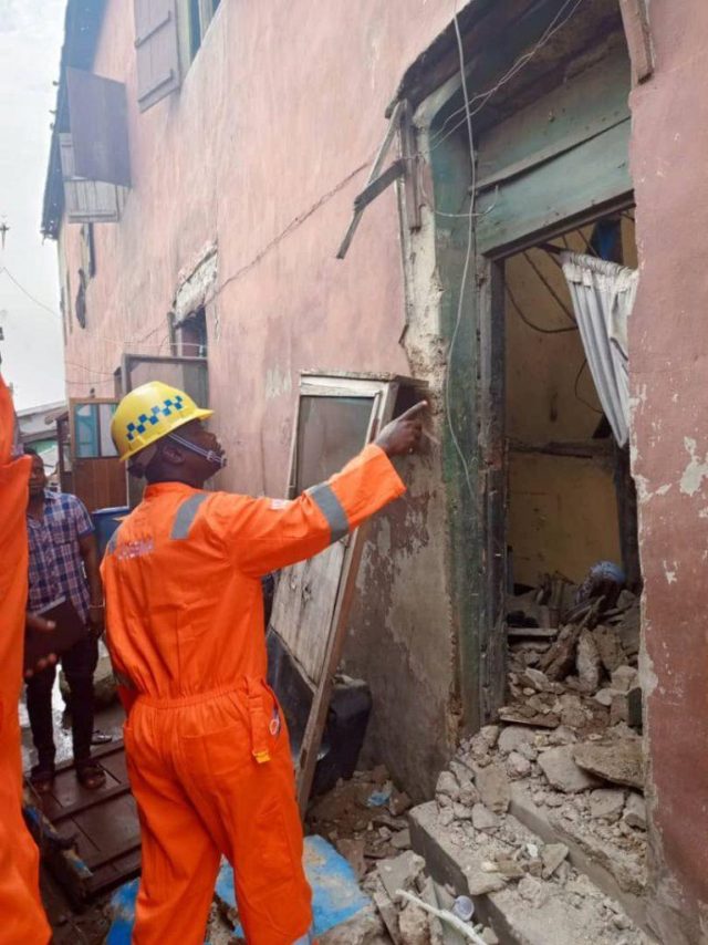 One dead, as 2 storey building collapses in Lagos