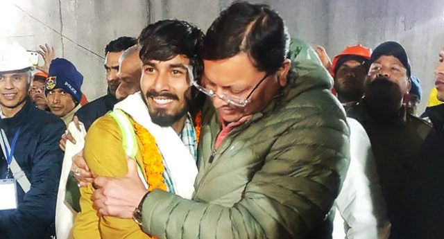 41 Indian workers trapped in tunnel for 17 days are finally rescued