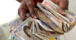 Naira Scacity: CBN suspends cashless policy charges Naira Scacity: CBN suspends cashless policy charges