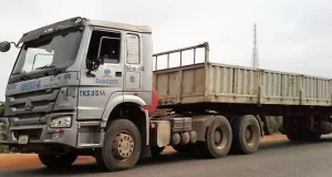 Dangote Truck driver slumps and dies Dangote Truck driver slumps, dies in hospital