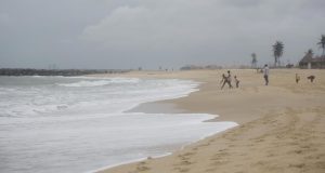 Fun-seeker drowns in Lagos beach Fun-seeker drowns in Lagos beach
