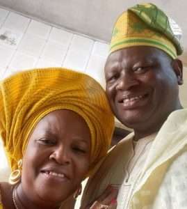 Kiekie celebrates her parents on their 40th wedding anniversary