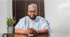 Niger governor bars civil servants from wearing kaftan, babanriga Niger governor bars civil servants from wearing kaftan, babanriga