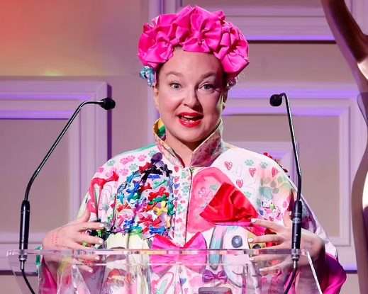Singer Sia admits to liposuction in candid message to fans Singer Sia admits to liposuction in candid message to fans