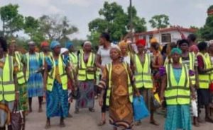 Street sweepers protest over four months' unpaid salary in Ondo