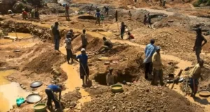Zambian officials YET to rescue DOZENS of illegal miners trapped after a mudslide since FRIDAY Zambian officials YET to rescue DOZENS of trapped miners