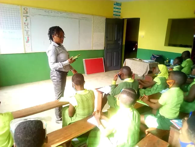 FCT Primary School teachers begin strike FCT Primary School teachers strike