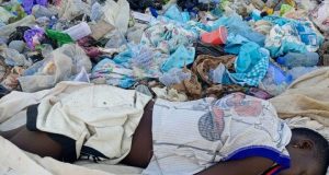 Man’s body discovered on refuse dump in Makurdi Man’s body discovered on refuse dump in Makurdi