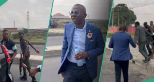 Video: Sanwo-Olu PERSONALLY effects arrest of soldier, others plying one-way in Lagos Sanwo-Olu PERSONALLY effects arrest of soldier,