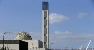 Algeria opens Africa’s largest mosque Algeria inaugurates Africa's largest mosque