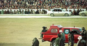 Taliban execute two murderers by machine-gunning in front of thousands of spectators at football stadium Taliban execute two murderers by machine-gunning in front of thousands of spectators at football stadium