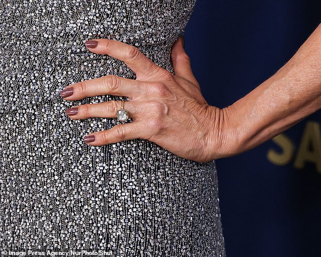 Jennifer Aniston sparks engagement speculation