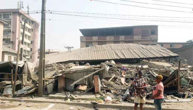 Anambra: Many trapped as building caves in