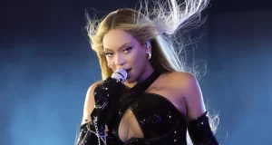 Beyonce becomes first black woman to top Billboard hot country songs Beyoncé makes history in French dictionary