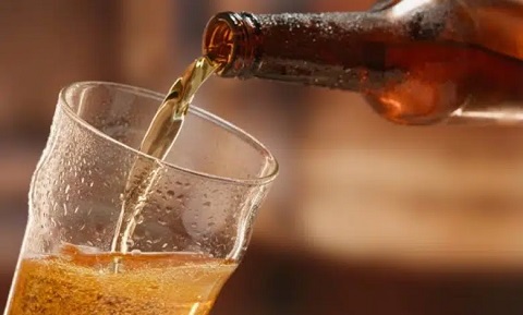 Citizens can no longer afford to buy beer - Nigerian Breweries CEO Citizens can no longer afford to buy beer - Nigerian Breweries CEO