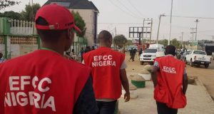 EFCC arrests 12 Bureau de Change operators in Ibadan EFCC arrests 12 Bureau de Change operators in Ibadan