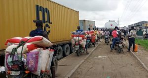 FG uncovers 32 routes for smuggling food out of Nigeria FG uncovers 32 routes for smuggling food out of Nigeria