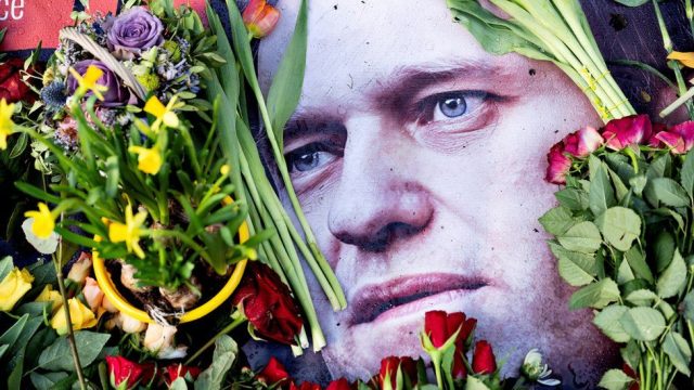 Navalny's body to be held for two weeks Navalny's body to be held for two weeks